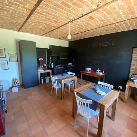 Il Noccioletto Bed and Breakfast Mombaruzzo Eksteriør billede